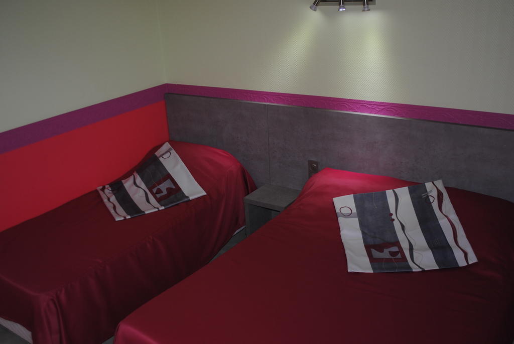 Hotel Des Voyageurs Chez Betty Neussargues en Pinatelle Dış mekan fotoğraf