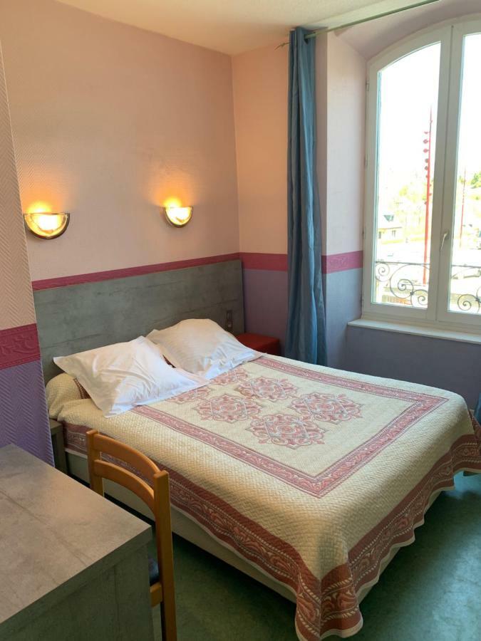 Hotel Des Voyageurs Chez Betty Neussargues en Pinatelle Dış mekan fotoğraf